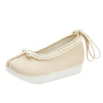 Women's Hanfu shoes - Image 3